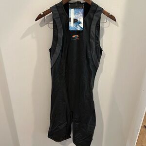 NWT BlueSeventy Point Zero 3 swimskin Size L